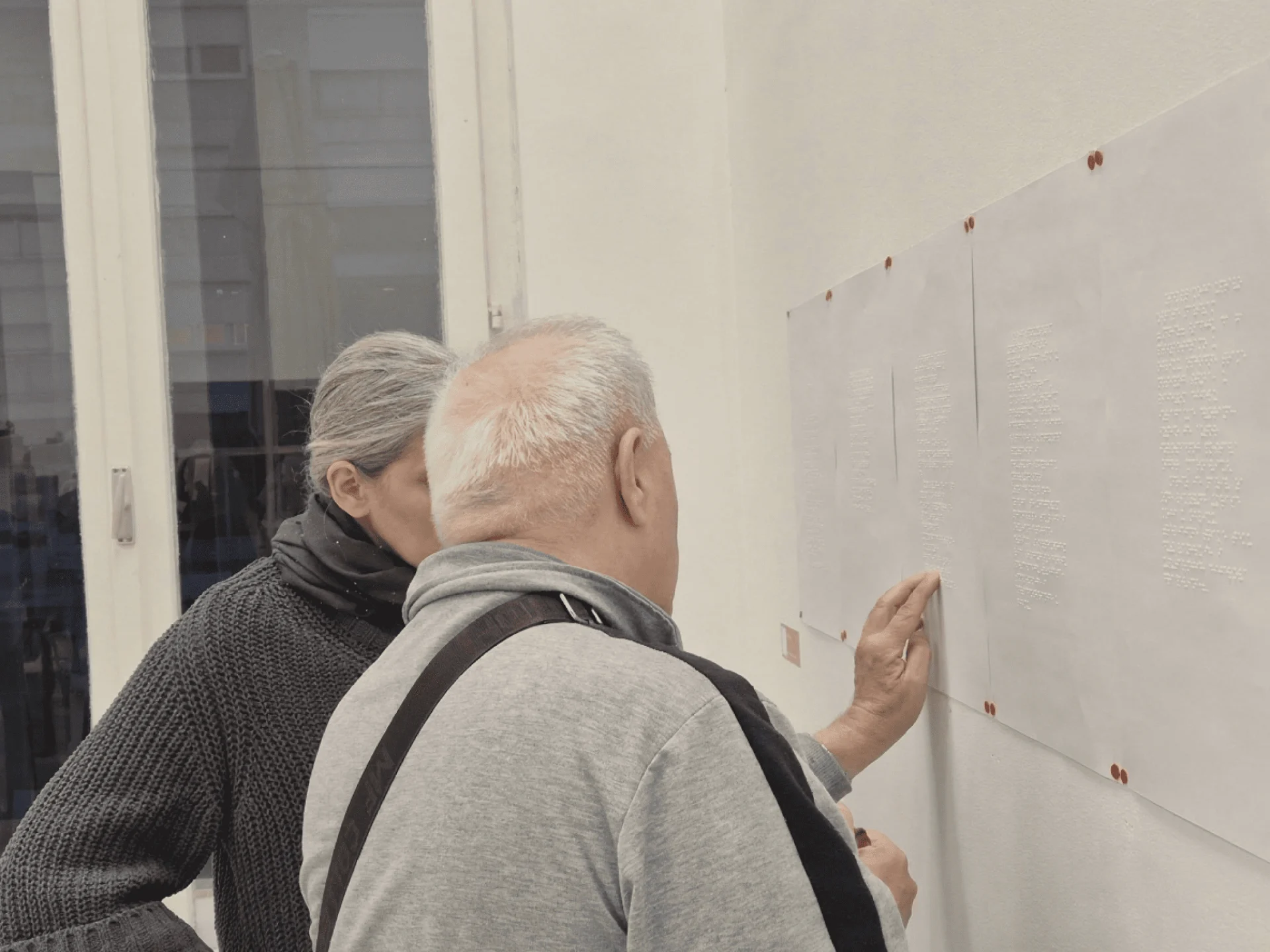 U Likovnom salonu „Vladimir Becić“ otvorena izložba Anabel Zanze „NE-PRE-PRE-KE!“