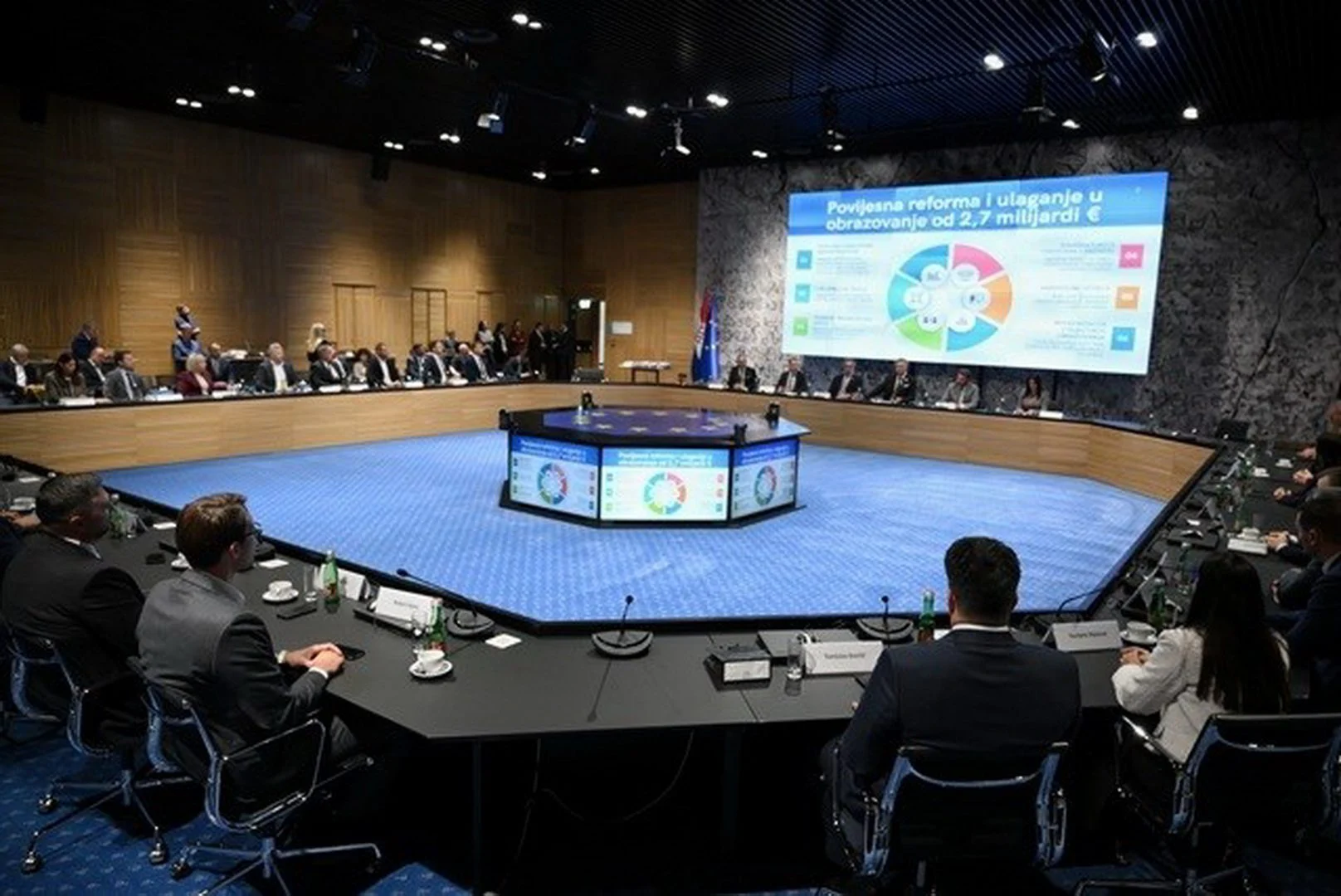 Više od milijun eura za dogradnju školske sportske dvorane u Slavonskom Brodu