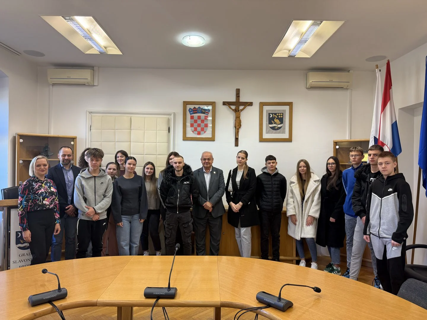 Potpisani ugovori o stipendiranju učenika za deficitarna zanimanja