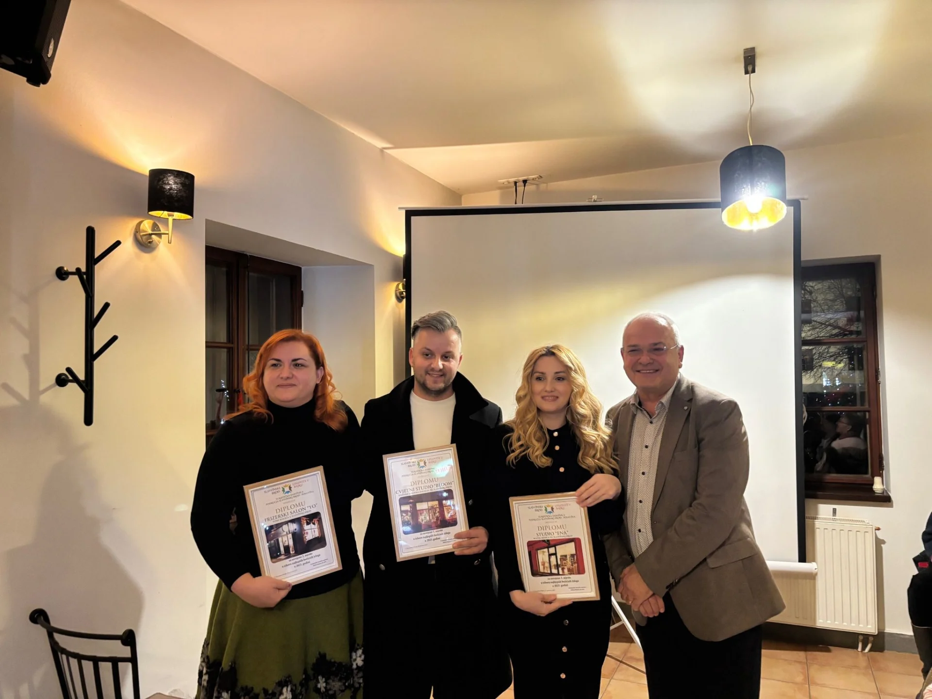 Proglašeni najljepši blagdanski izlozi i pretkućnice u Brodsko-posavskoj županiji