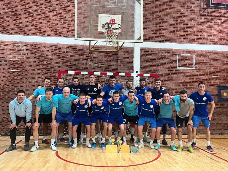 Spektakl u Oriovcu: rekordi na tribinama, drama na parketu