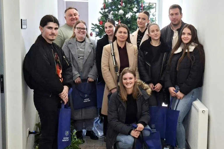 Općina Rešetari osigurala 12.680 eura za stipendiranje učenika i studenata