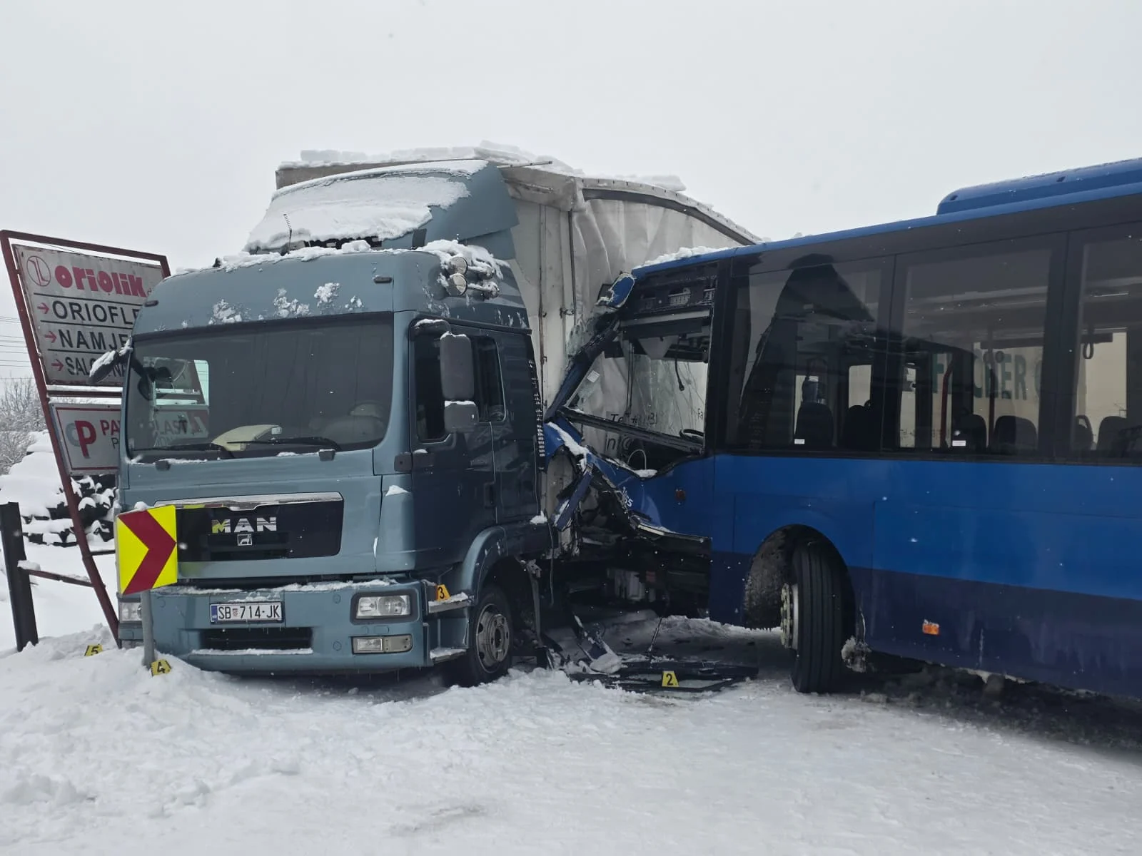 [FOTO] Prometna nesreća u Oriovcu