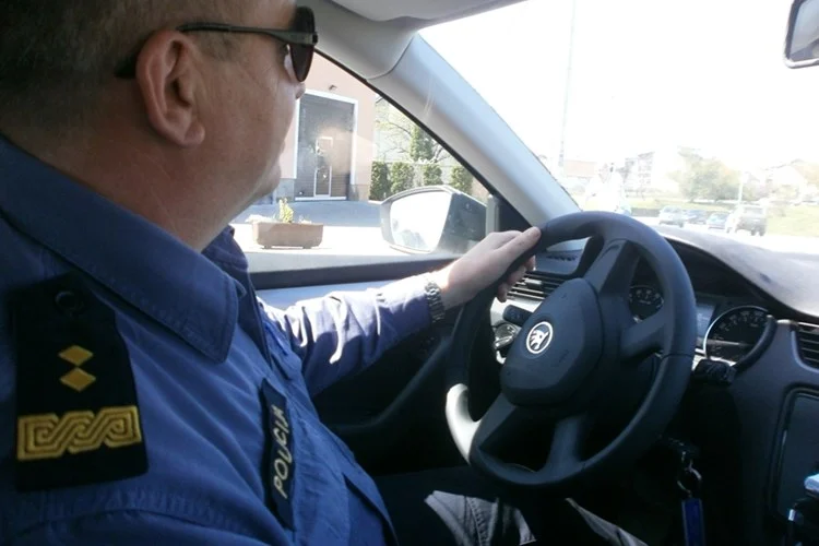 Narušavao javni red i mir vikom i galamom prikupljajući staro željezo