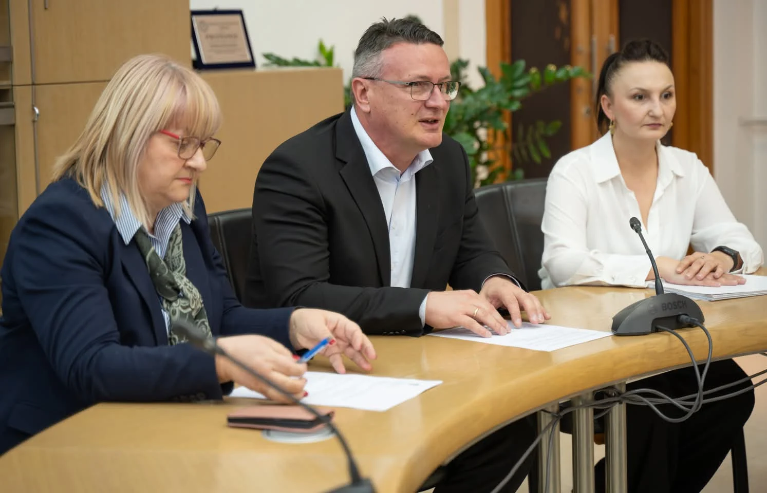 Župan Danijel Marušić potpisao ugovore za 40 novih stipendista