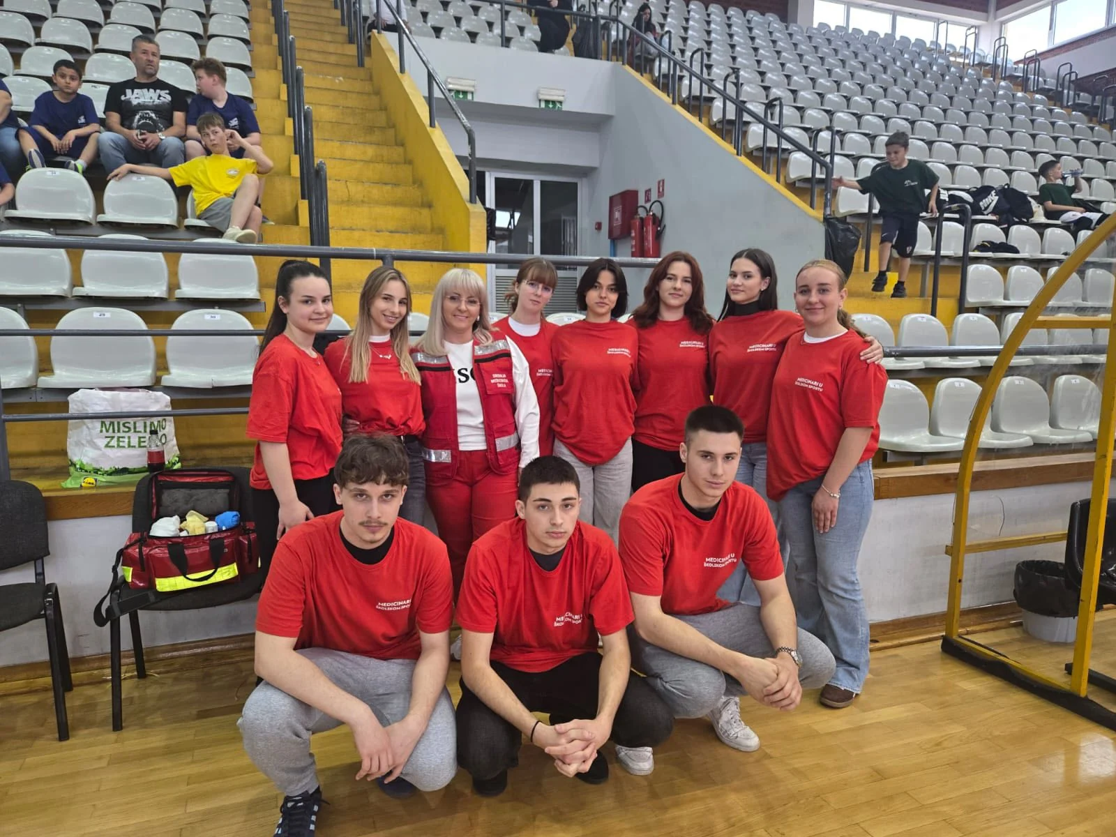 Medicinari u školskom sportu: učenici iz Slavonskog Broda sudjelovali na sportskim susretima mladih