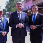 Plenković u Novoj Gradiški dao podršku Trnki i Bušiću: “Vrijeme je za novi početak”