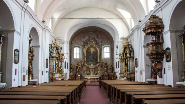 galerija_franjevacki_samostan_slavonski_brod 1